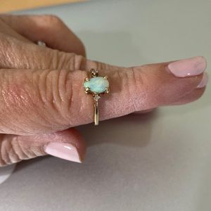 Vintage 1970s Gold Opal and Diamond Ring